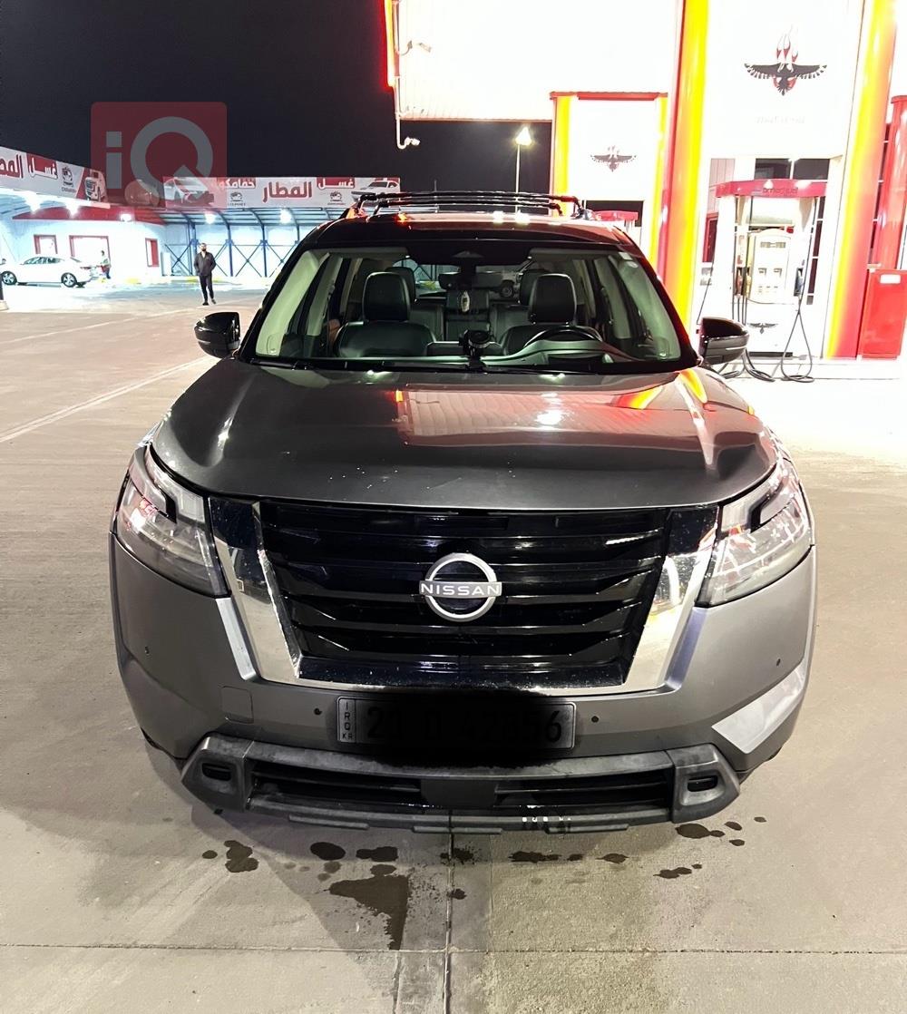 نیسان پاسفایندەر